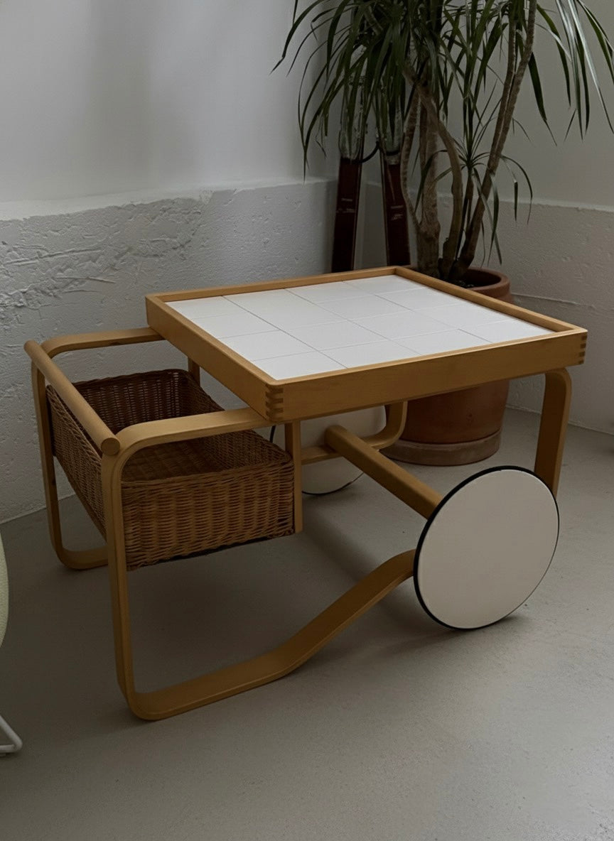 Tea Trolley 900 by Alvar Aalto for Artek