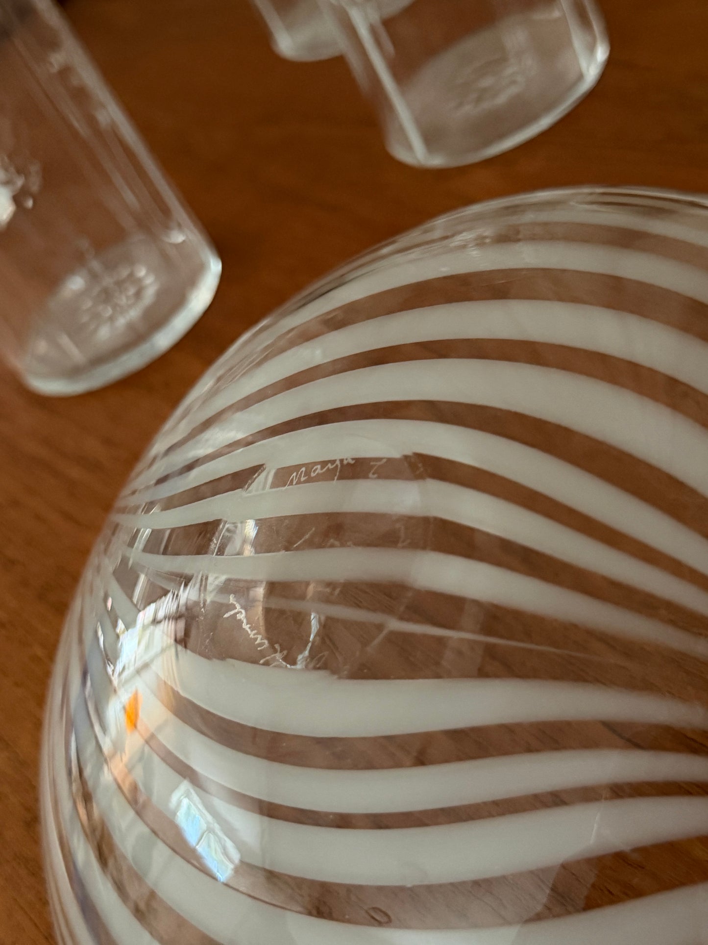Glass bowl by Maija Carlson for Kumela