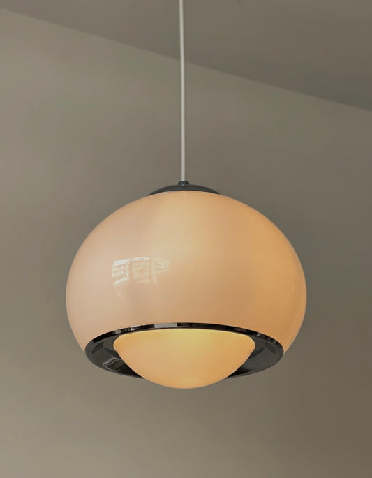 Clan hanging lamp by Studio 6G