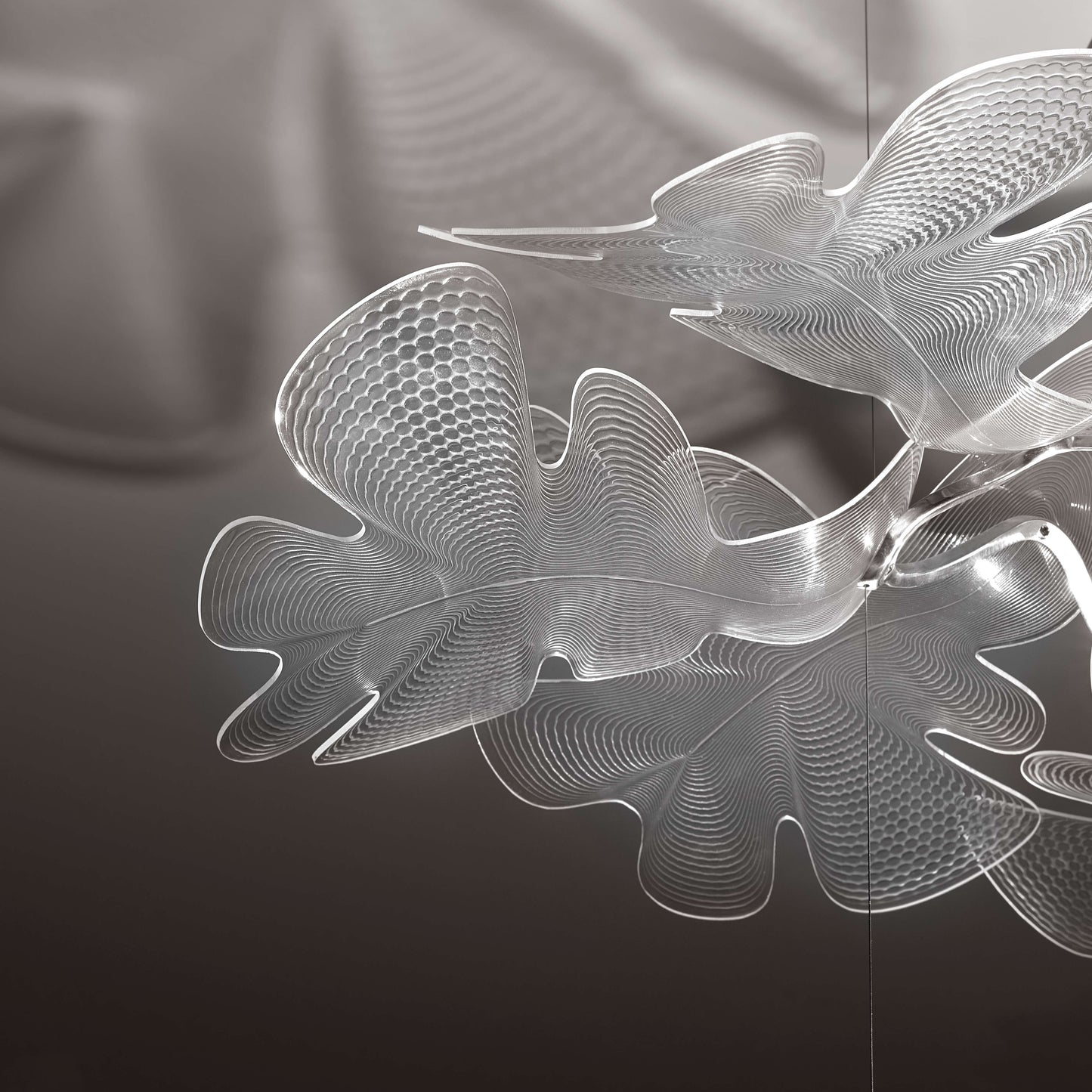 Suspension de chlorophilie par Ross Lovegrove