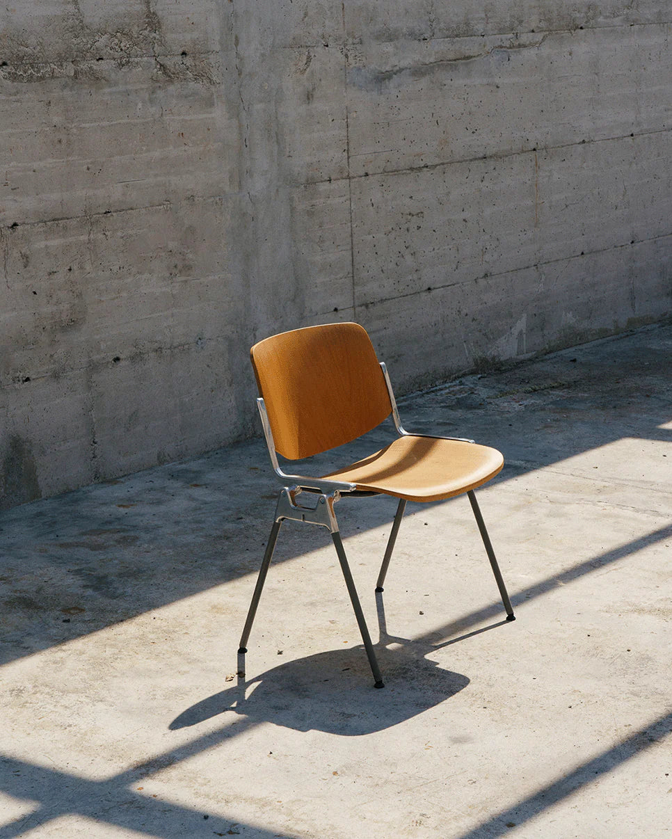 DSC106 dining chair by Giancarlo Piretti (sets of 4, 6 or 8