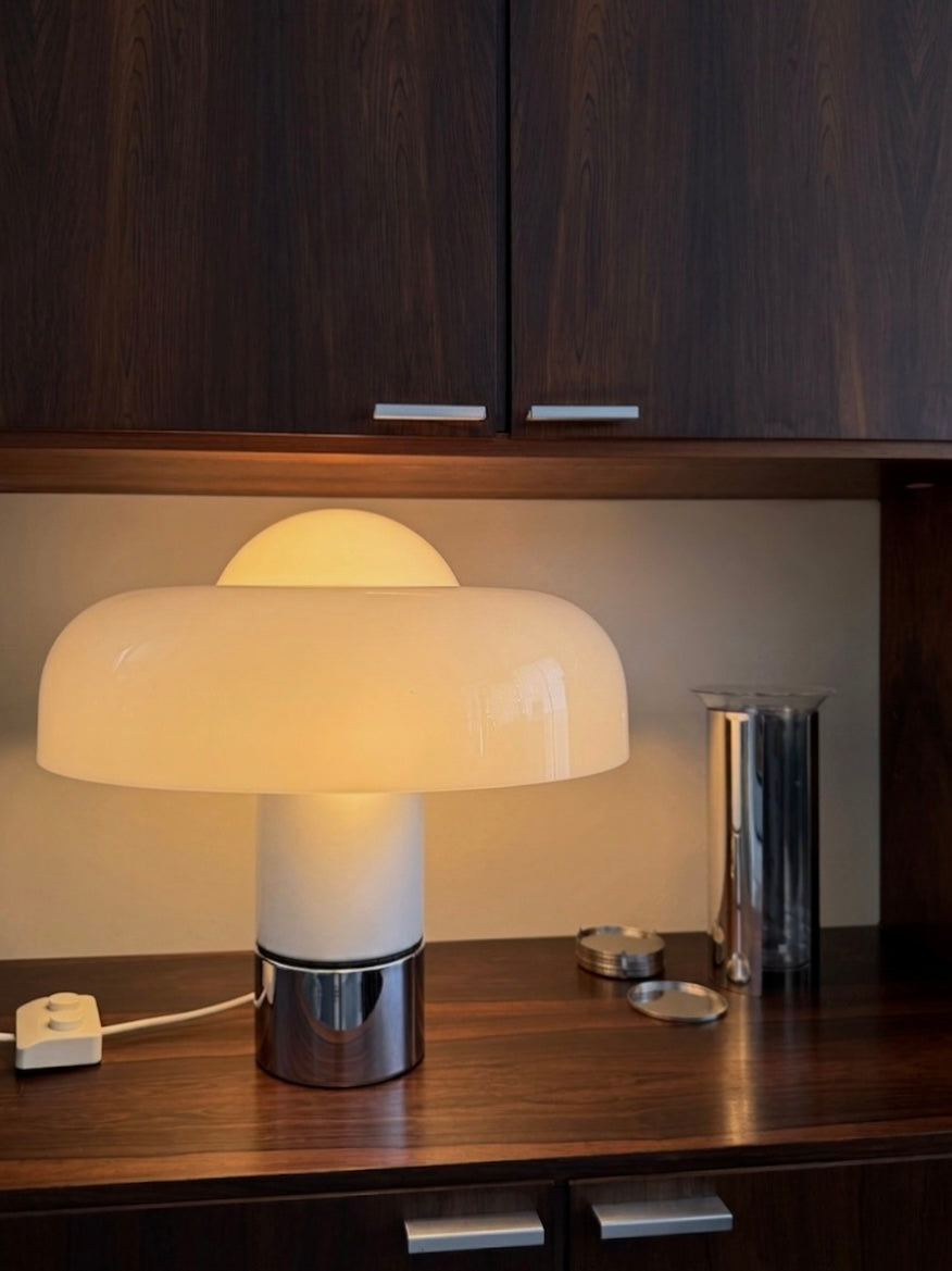 Brumbury table lamp by Harvey Guzzini and Luigi Massoni for Guzzini