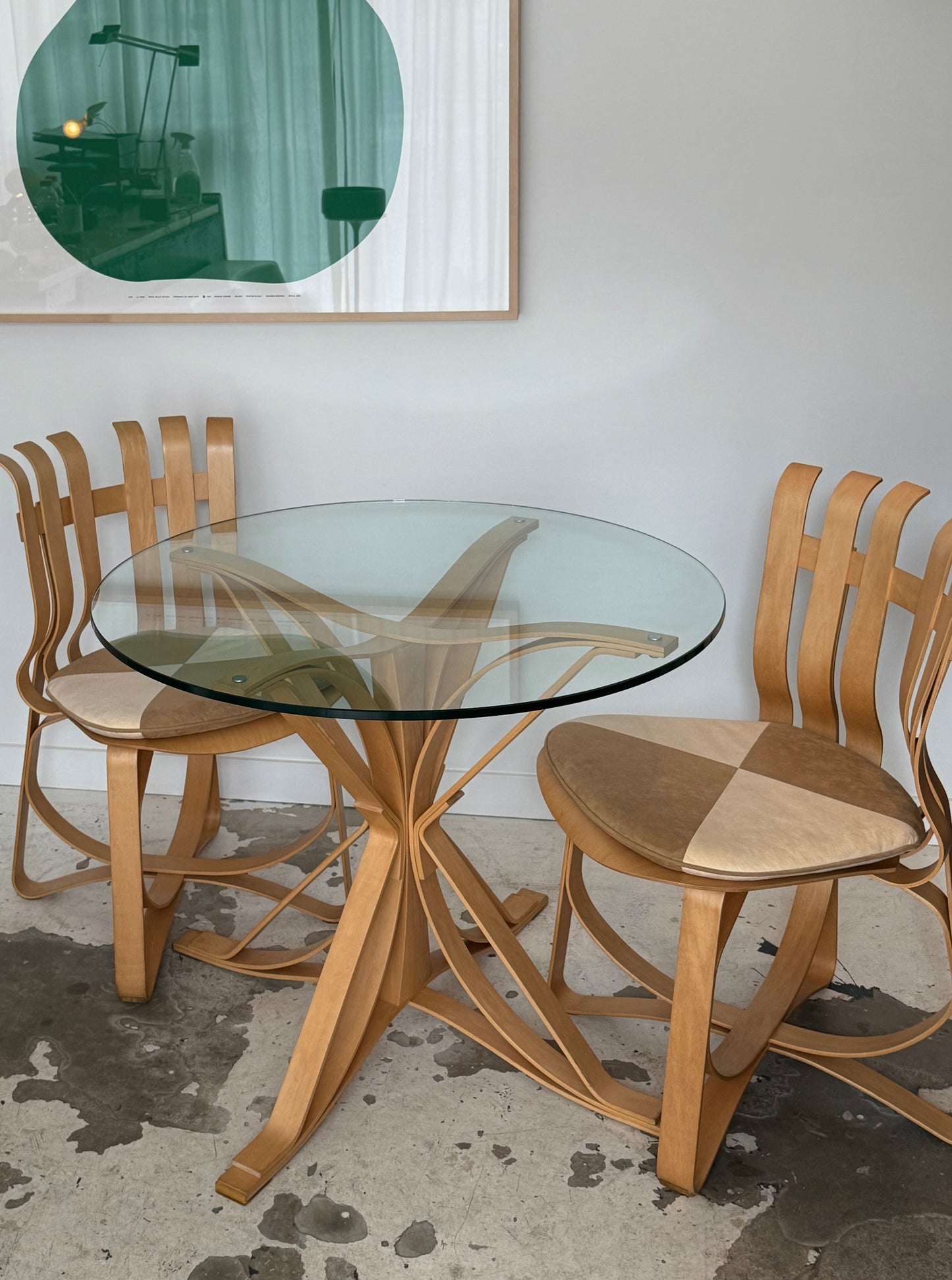 Dining set by Frank Gehry for Knoll