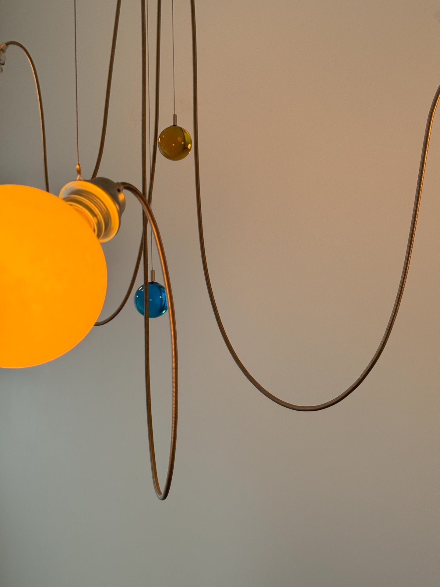 Yo-yo suspension by H. Khademi for Debsch Lighting