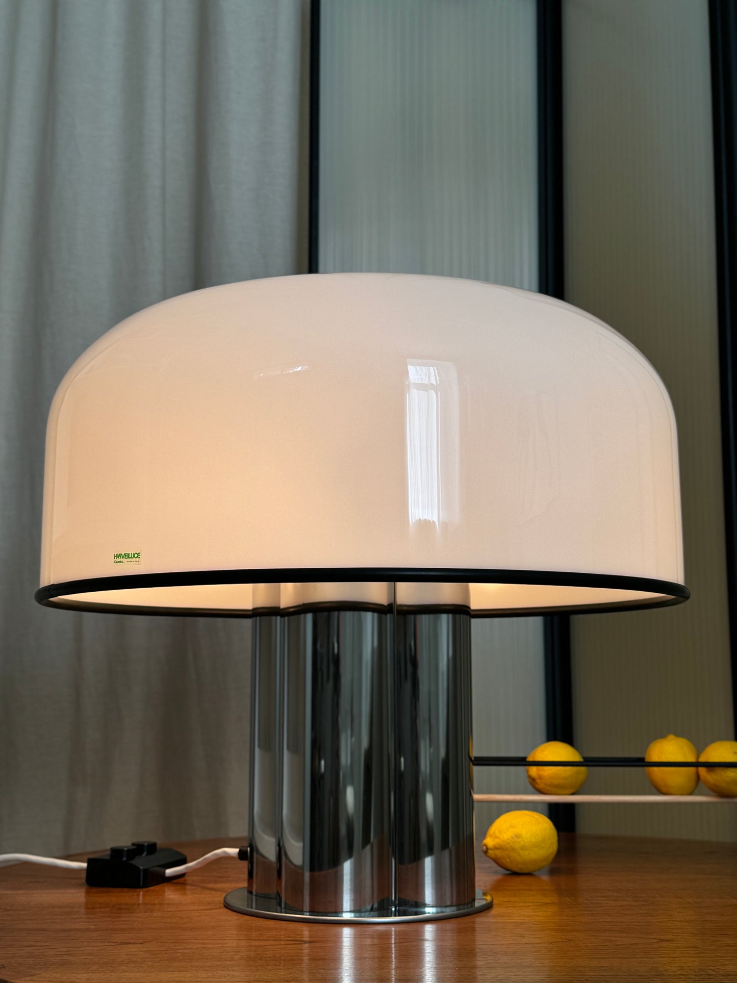 Extra-large table lamp by Guzzini