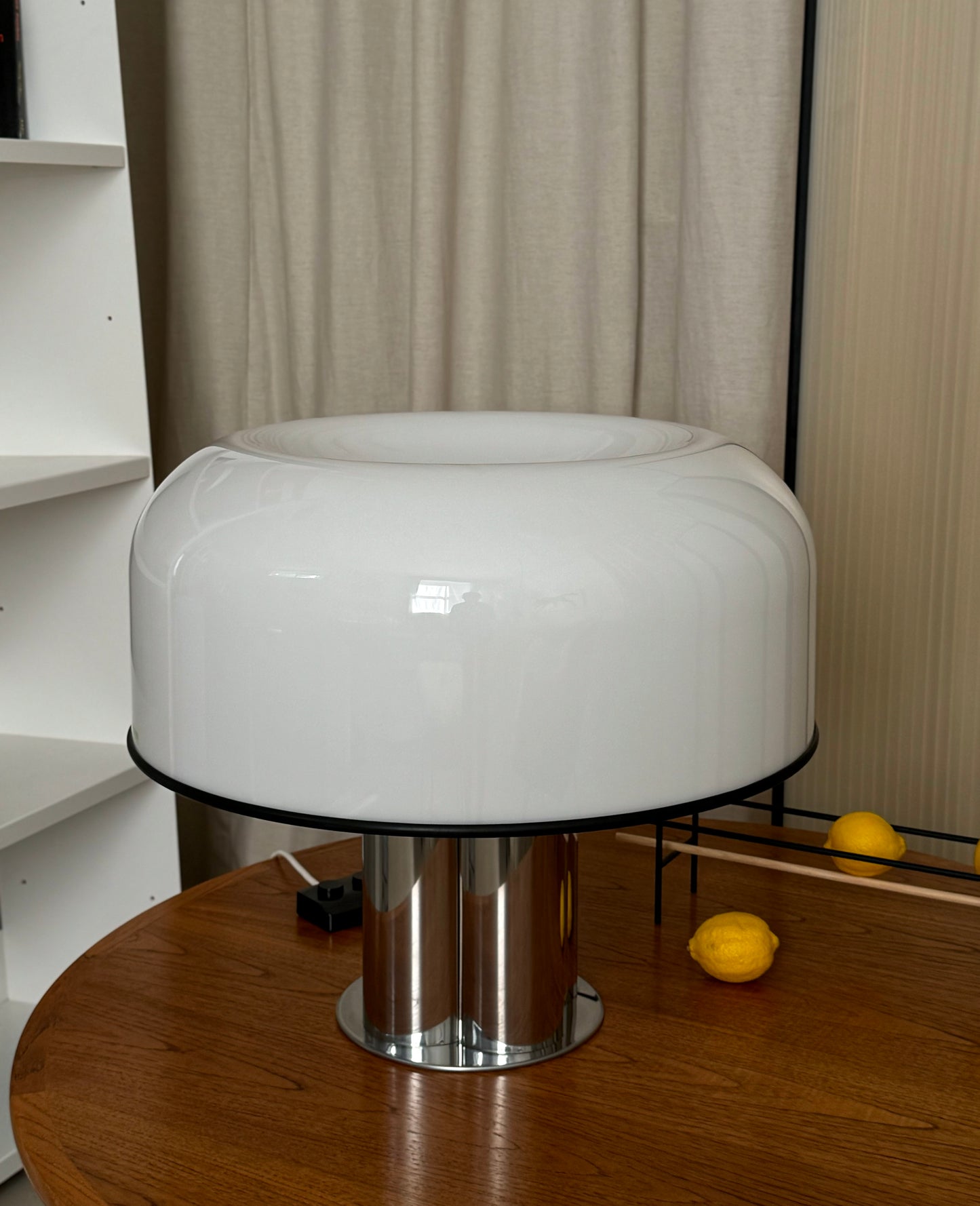 Extra-large table lamp by Guzzini