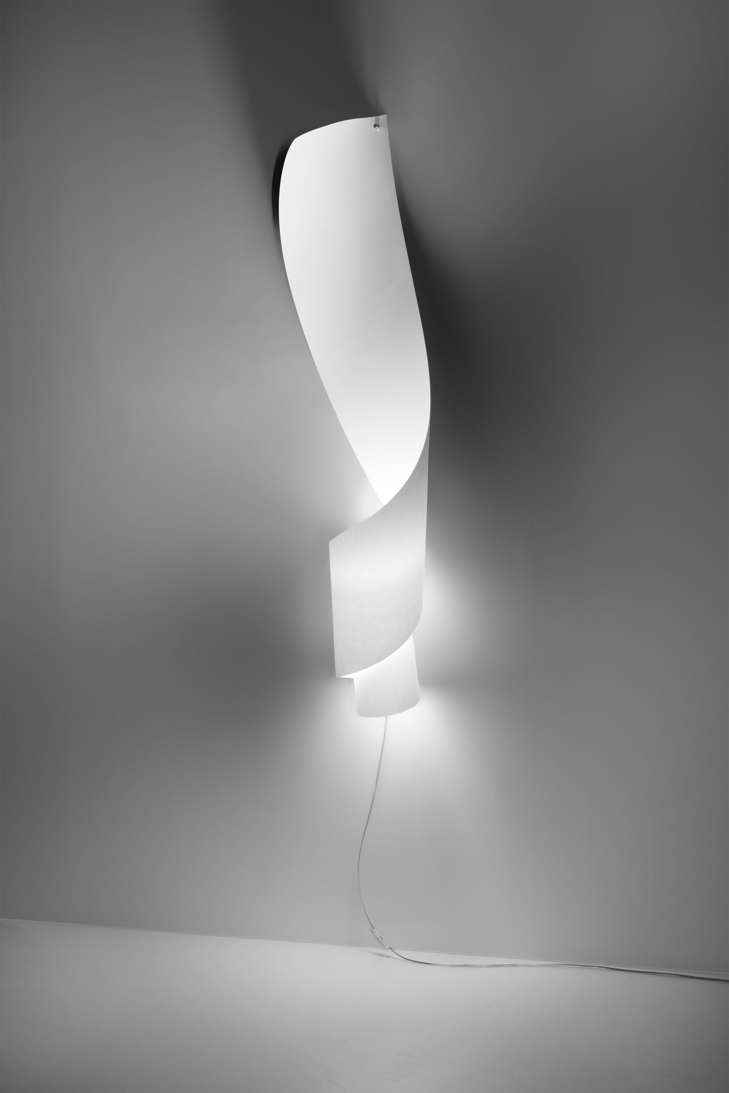Oop's Wall Lamp