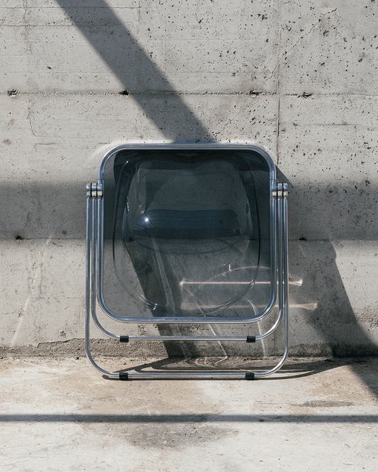 Plona folding lounge chair by Giancarlo Piretti