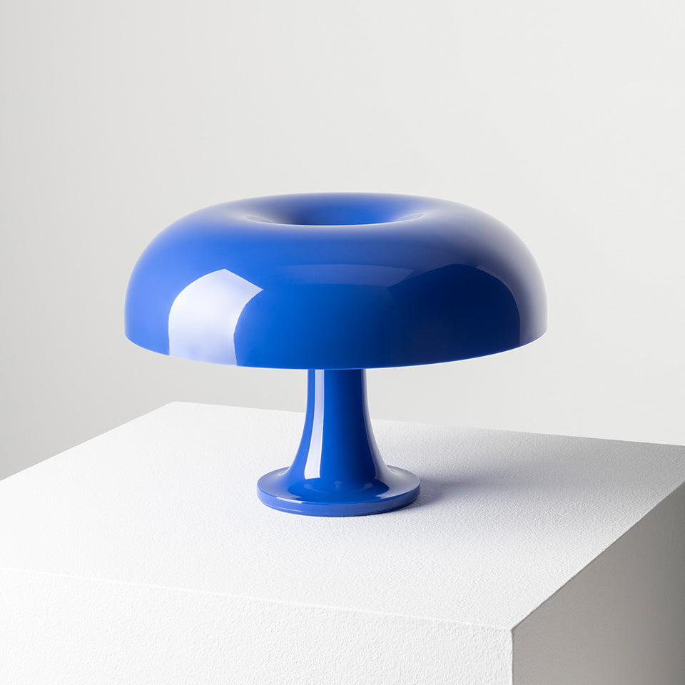Table Nessino de Giancarlo Mattioli