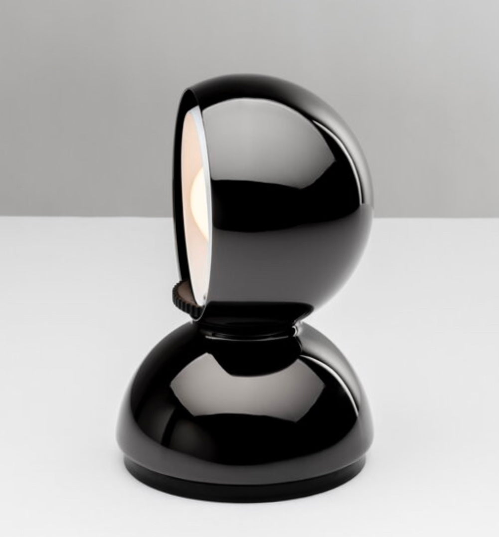 Eclisse table lamp by Vico Magistretti