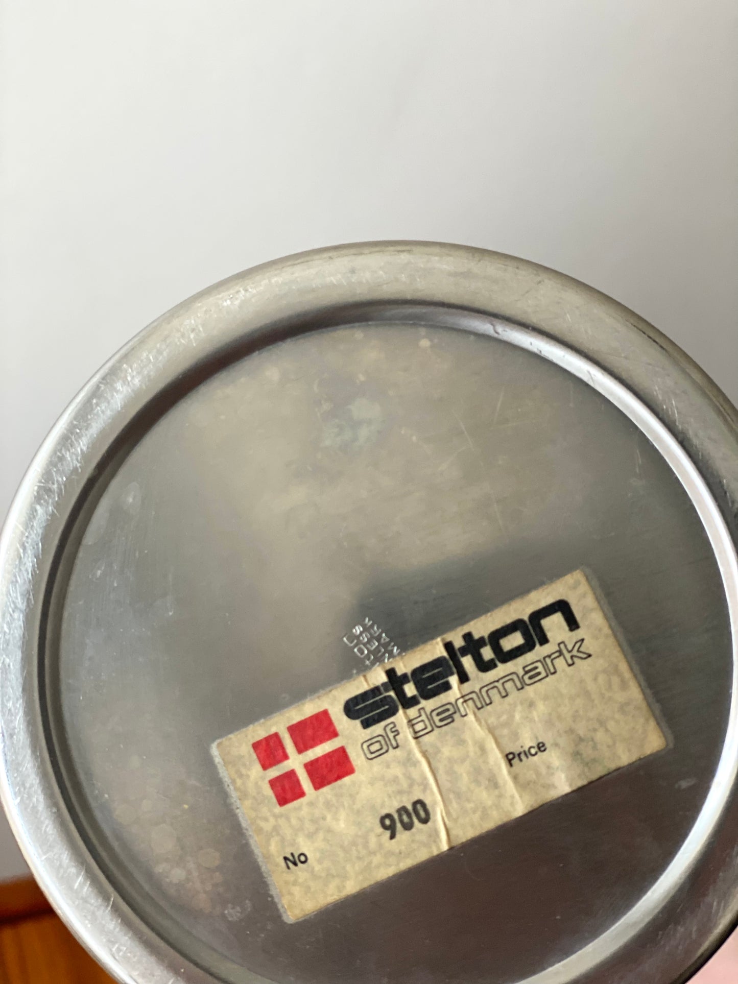 Pichet isotherme en acier inoxydable EM77 par Stelton