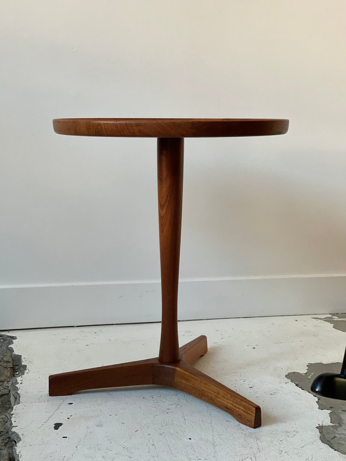 Small solid teak side table by Hans C. Andersen