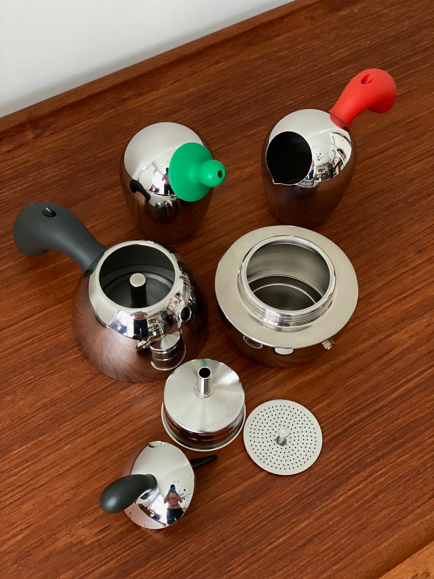 Ensemble cafetière, sucrier et crémier par Alessi