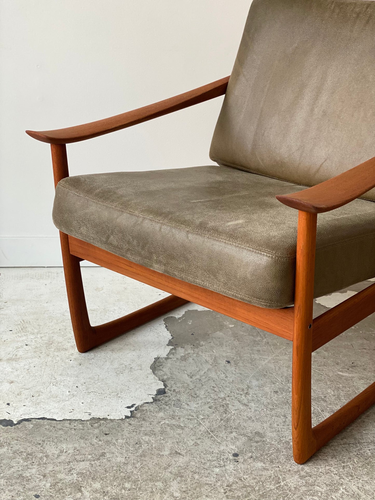 Pair of solid teak lounge chairs by Peter Hvidt and Orla Mølgaard-Nielsen for France&Son