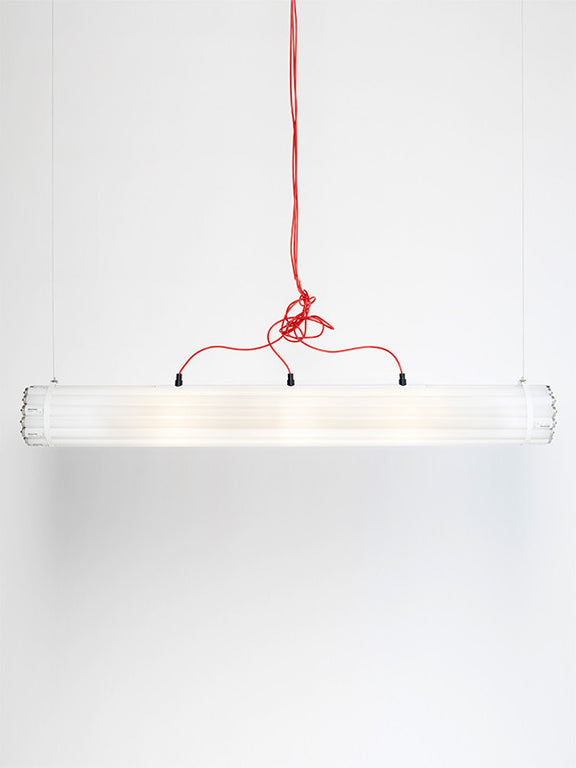 Lampe à tube recyclé par Castor