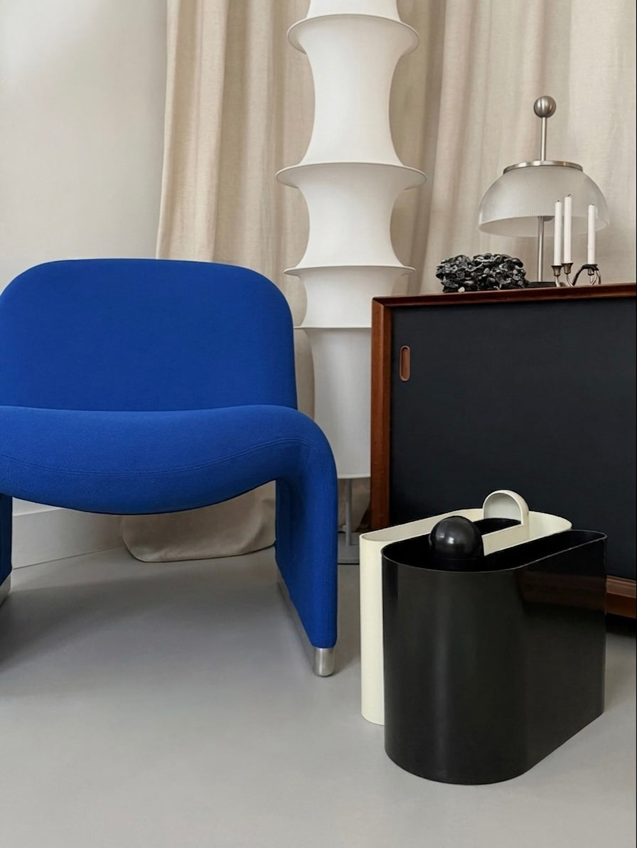 Magazine rack by Rodolfo Bonetto for Vastill