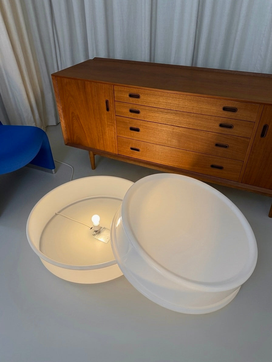 Ilumesa coffee table by Verner Panton for Louis Poulsen