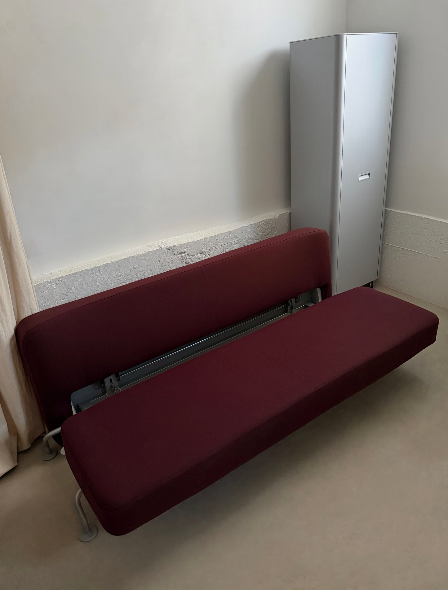 Lunar sofa-bed by James Irvine for B&B Italia