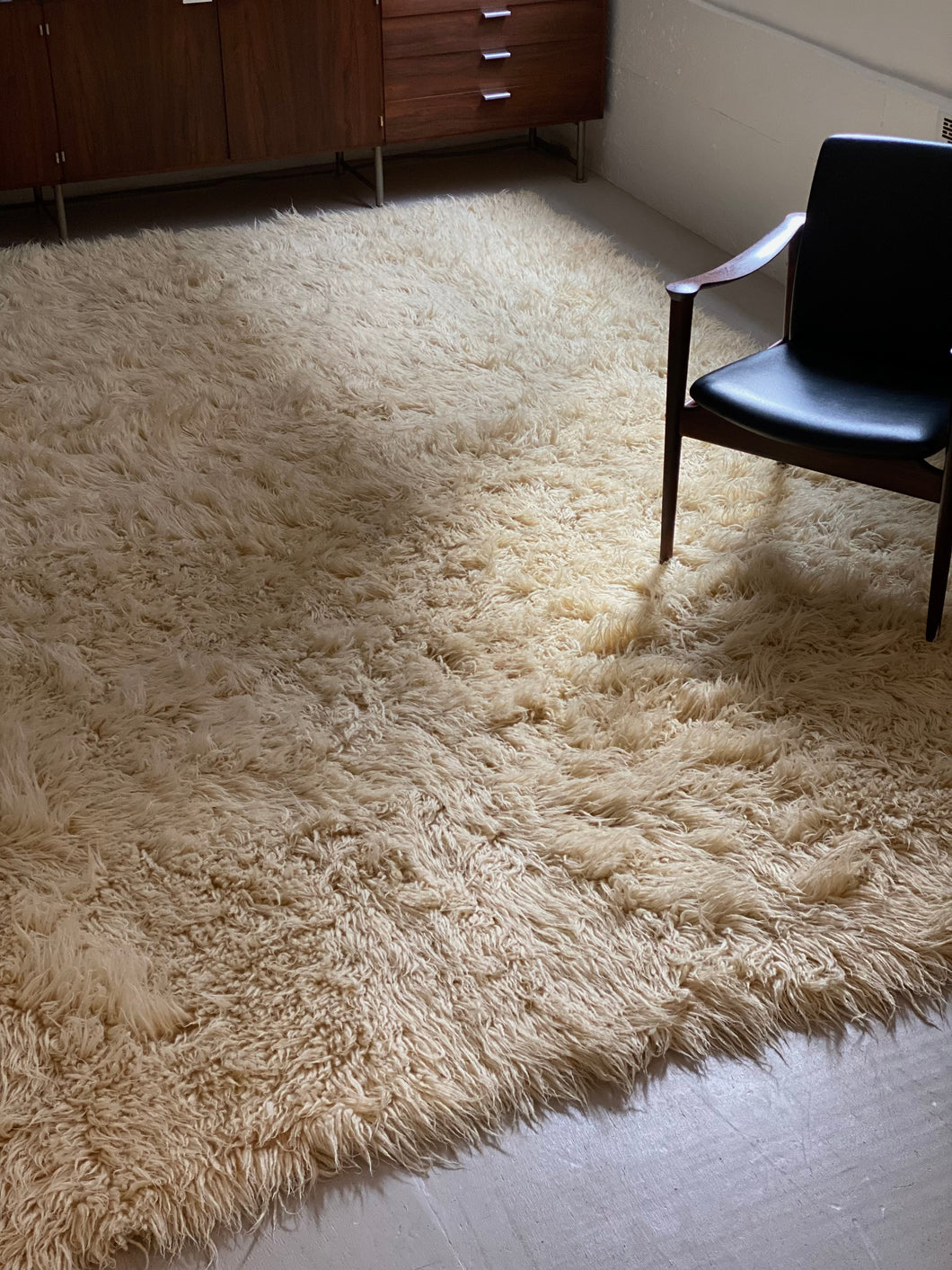 Extra-large flokati wool rug