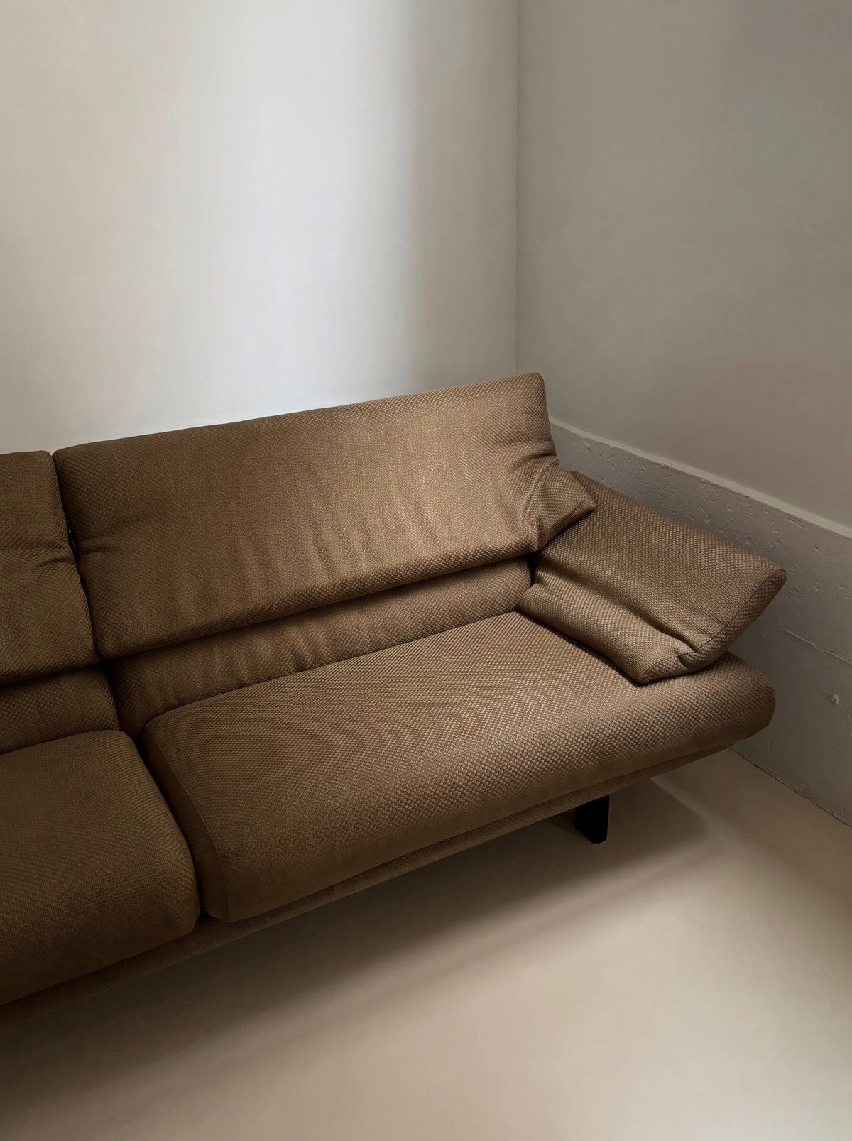 Alanda four-seater sofa by Paolo Piva for B&B Italia