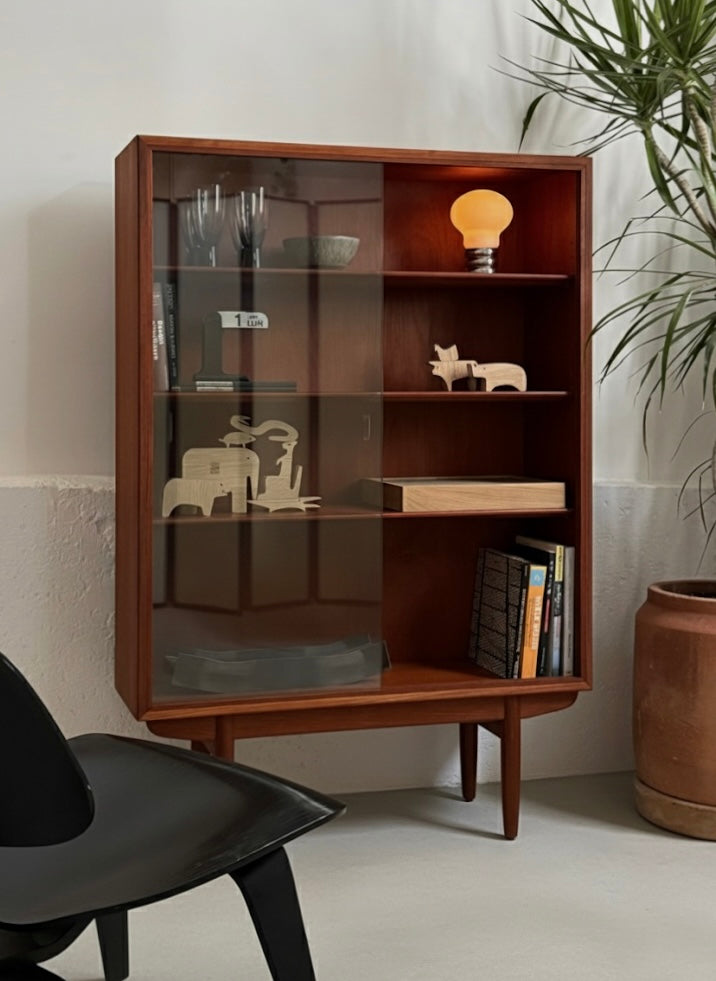 Teak bookcase 
by Børge Mogensen 
for Soborg Mobelfabrik
