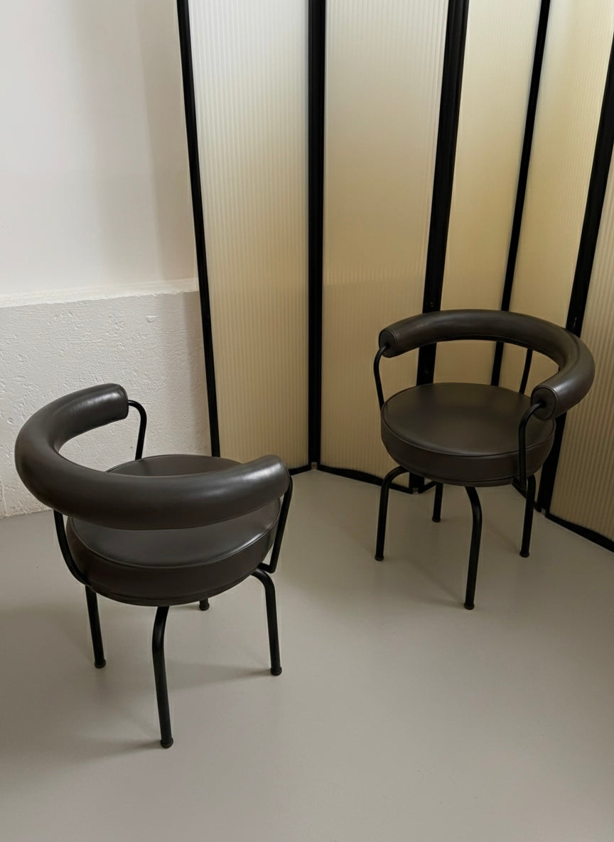 【美品】LC7 リプロダクト FAUTEUIL TOURNANT DURABLE LC7 Fauteuil Tournant chair by Charlotte Perriand for Cassina