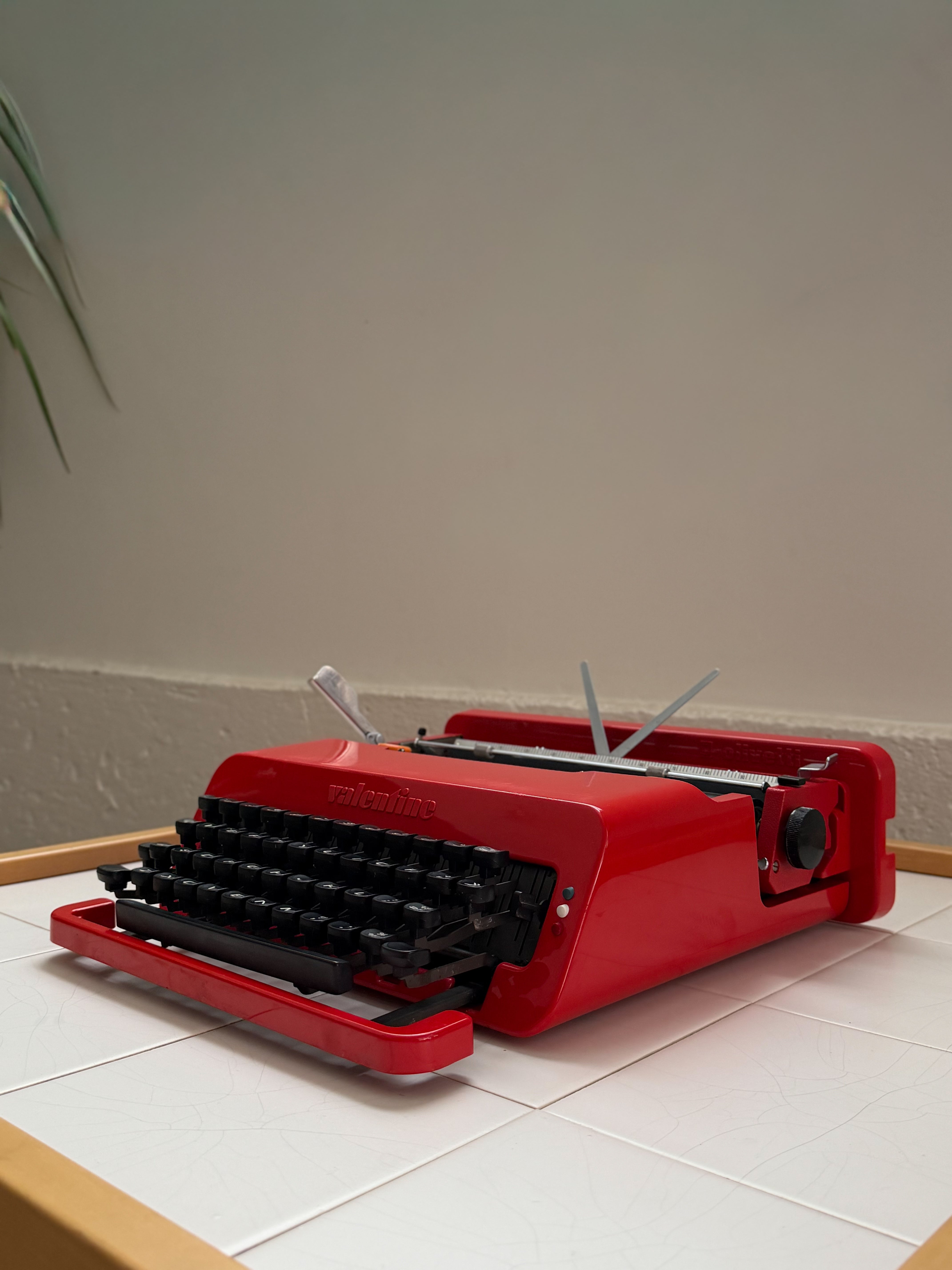 Valentine Typewriter by Ettore Sottsass for Olivetti – Morceau