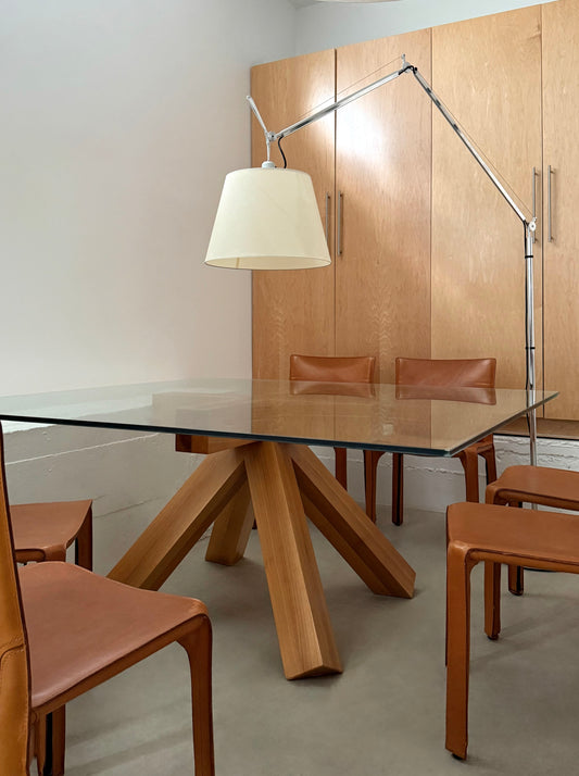 La Corte dining table by Mario Bellini for Cassina