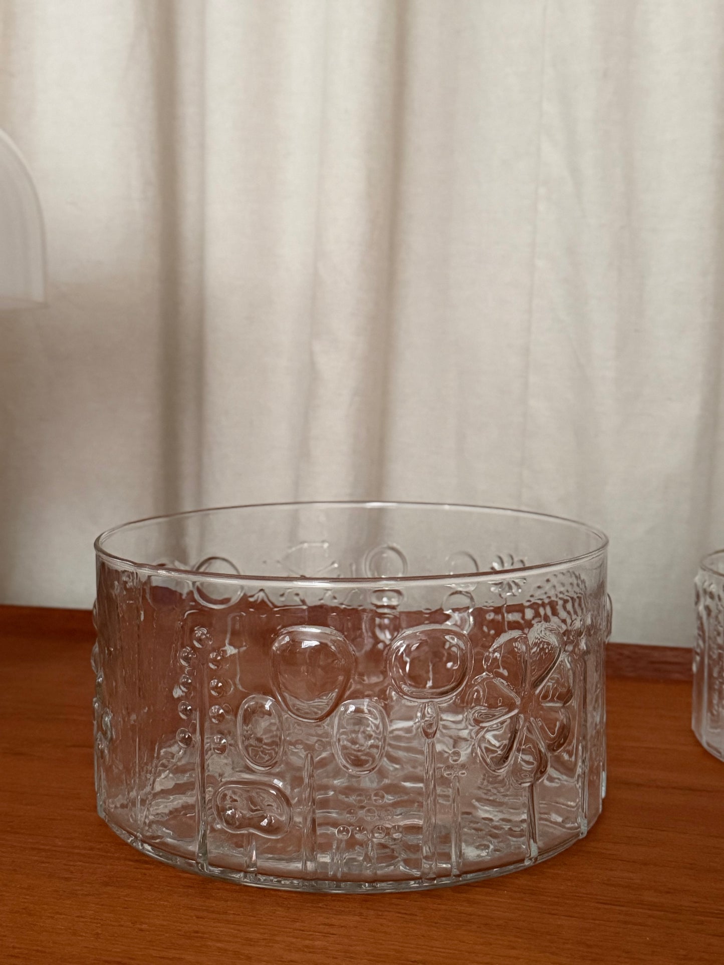 Large Flora bowl by Oiva Toikka for Nuutajärvi
