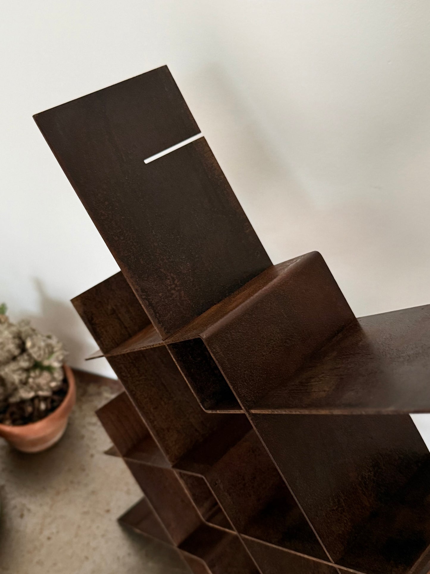 Struttura Continua by Bruno Munari