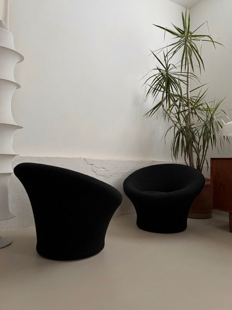 F560 Mushroom chair by Pierre Paulin for Artifort