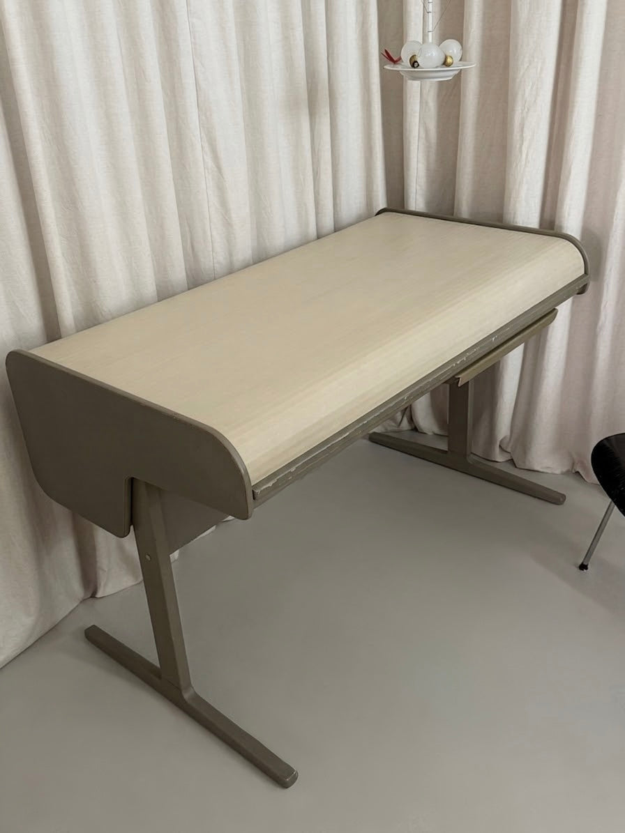 Action office roll top desk by George Nelson for Herman Miller
