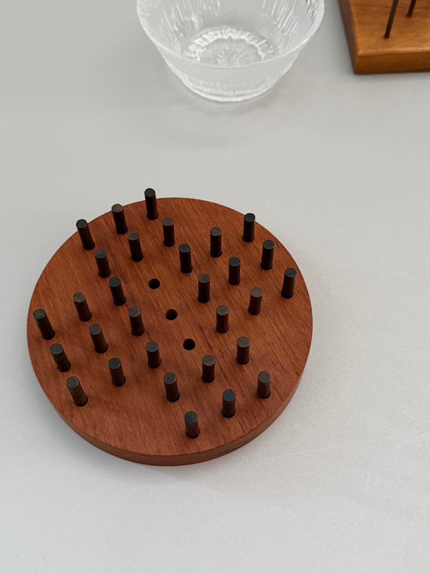Teak solitaire game