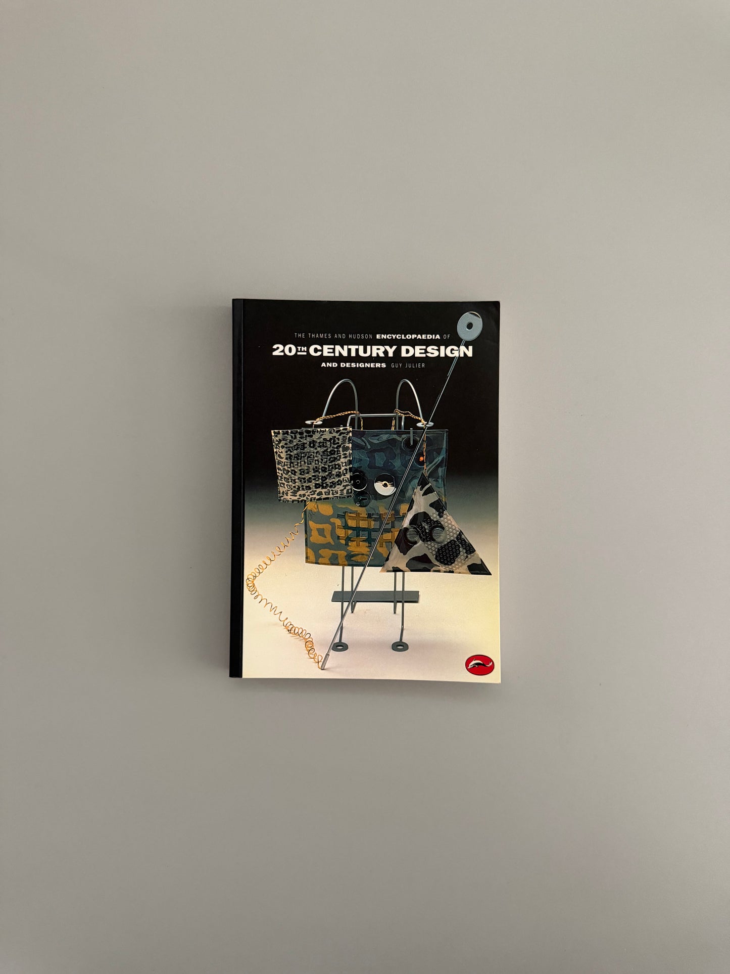 Encyclopaedia of 20th Century Design and Designers