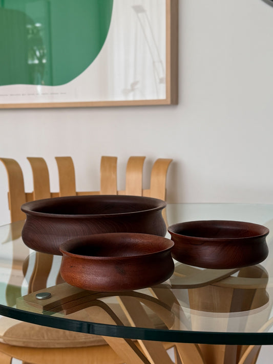 Teak bowl set