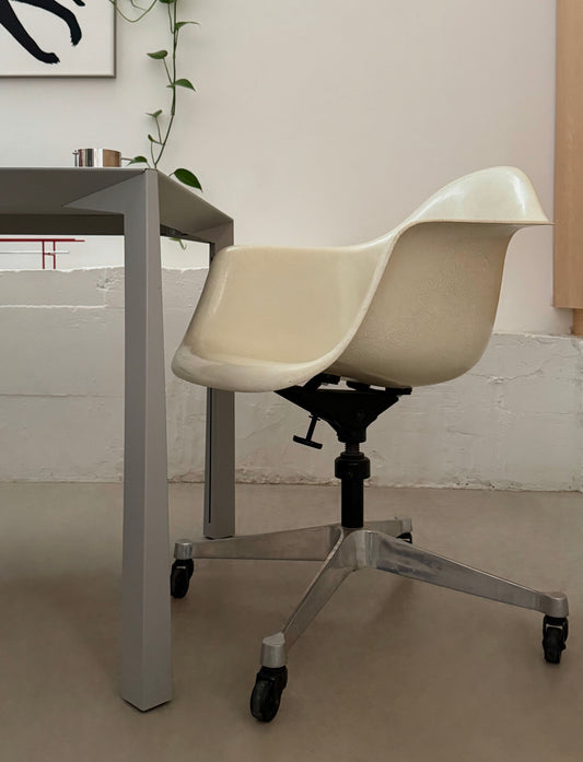 Eames DAT fiberglass office chair with tilt base by Charles and Ray Eames for Herman Miller