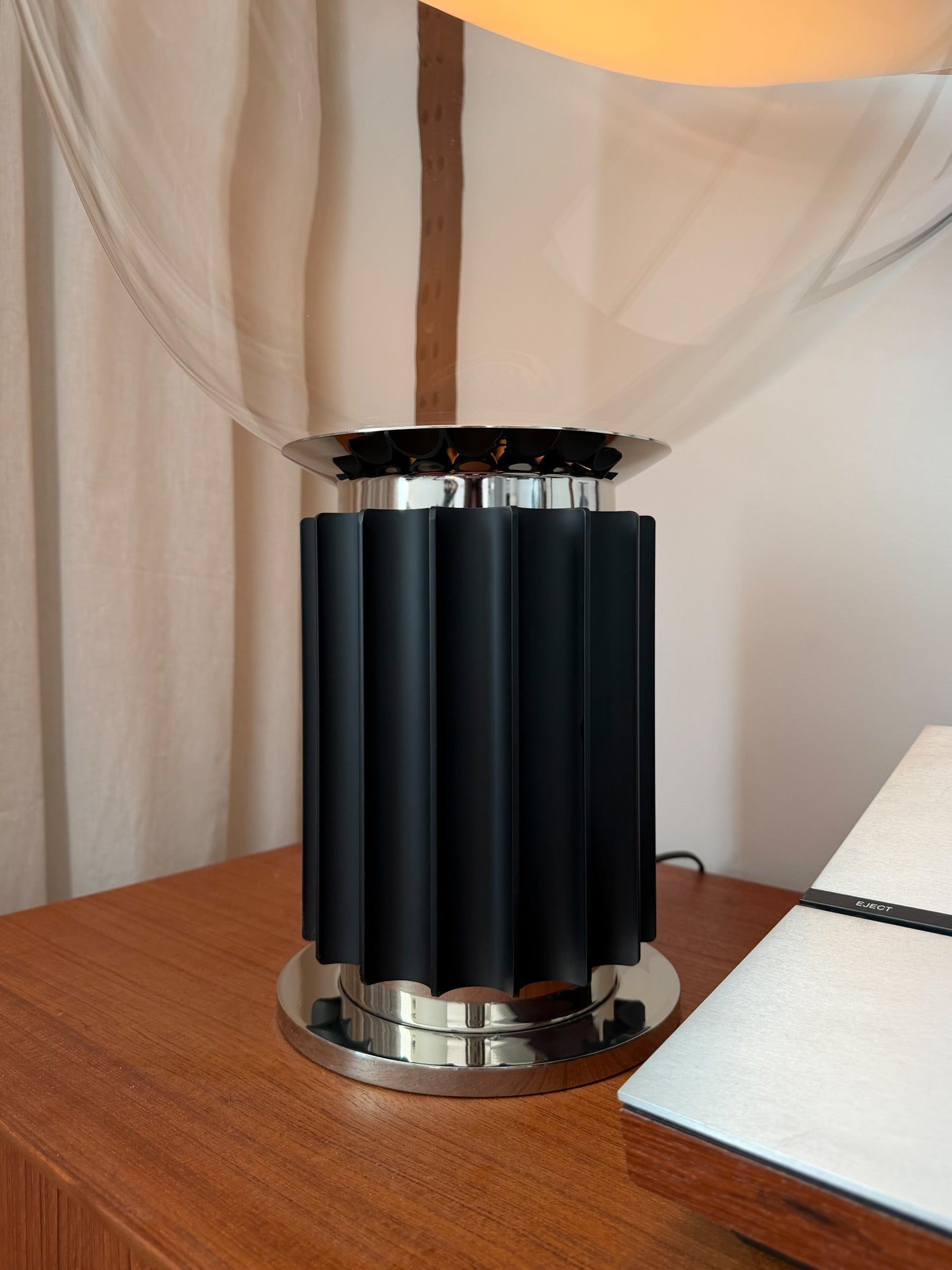 Taccia table lamp by Achille and Pier Giacomo Castiglioni for Flos