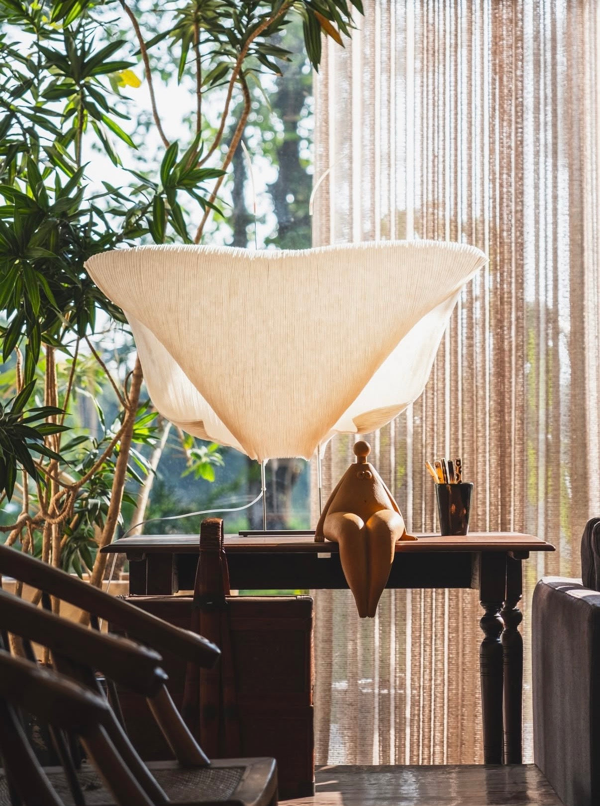 Samurai table lamp