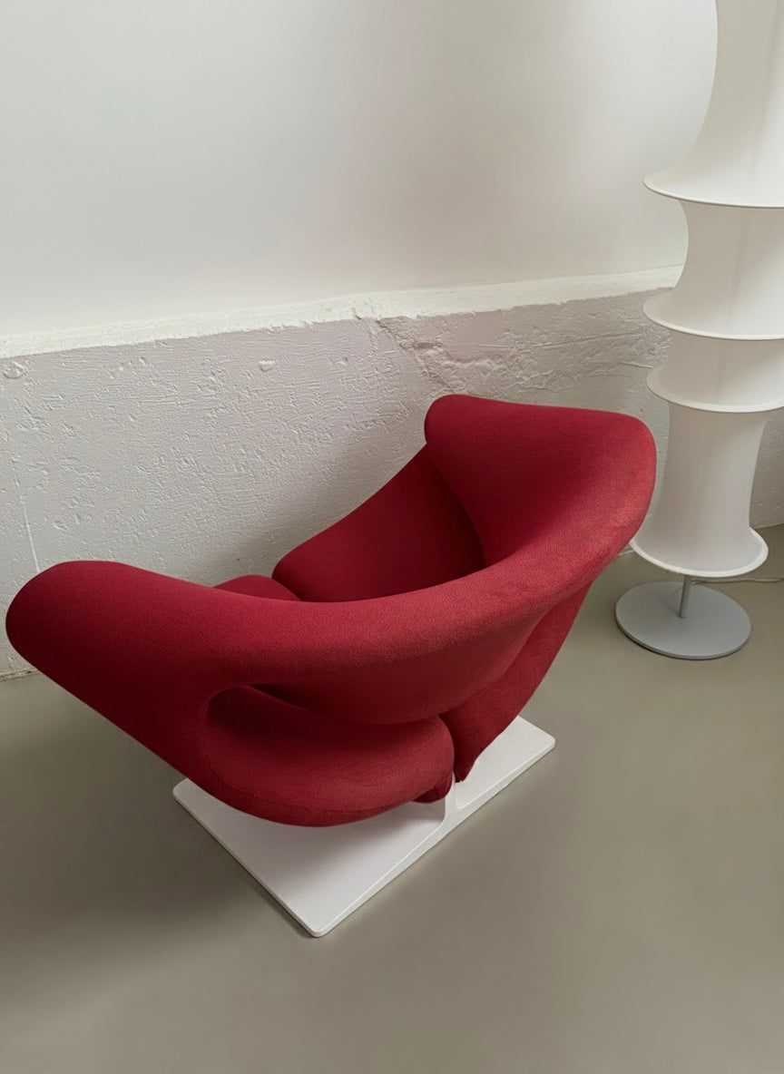 Ribbon Chair by Pierre Paulin for Artifort