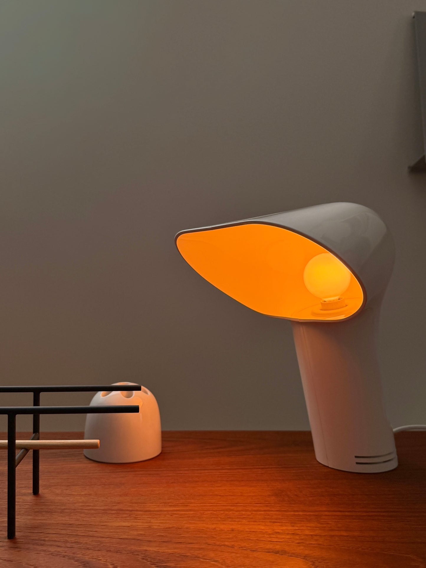 Sorella table lamp by Studio 6G