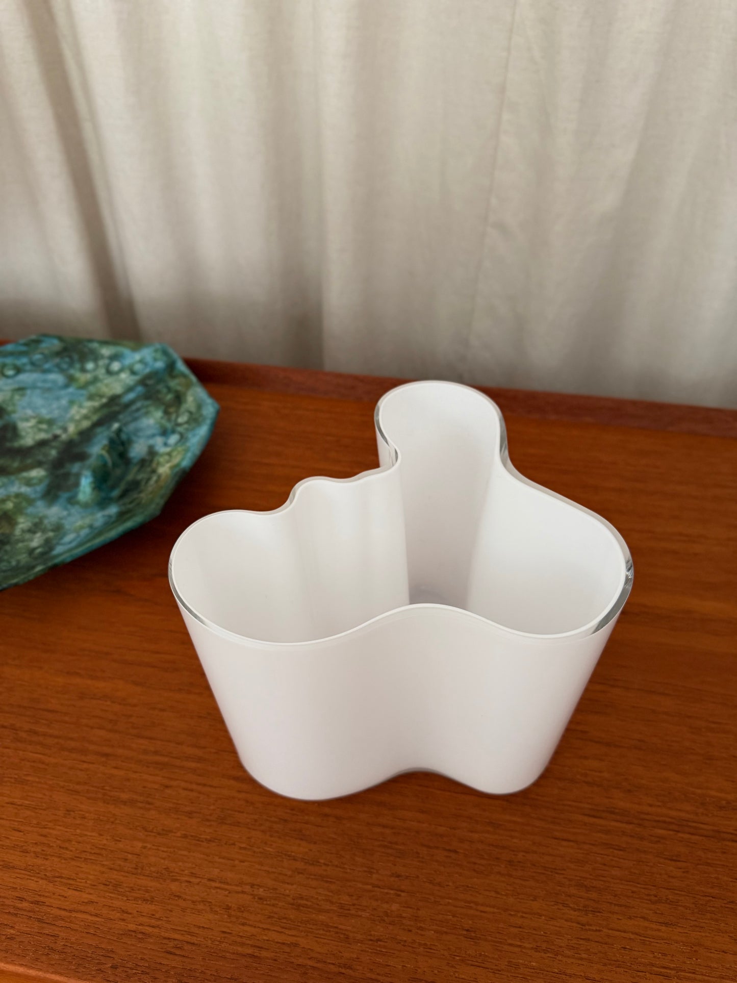 Large Savoy vase by Alvar Aalto for Iittala
