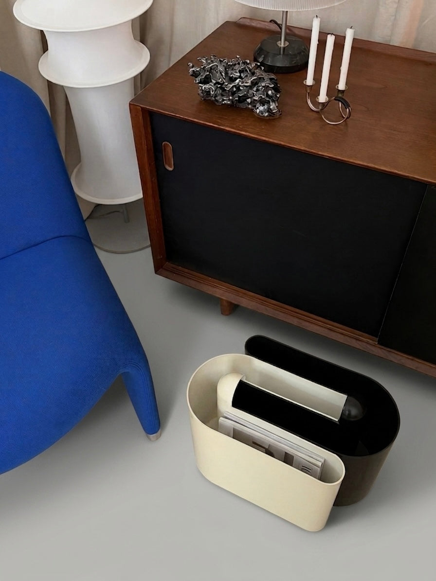 Magazine rack by Rodolfo Bonetto for Vastill