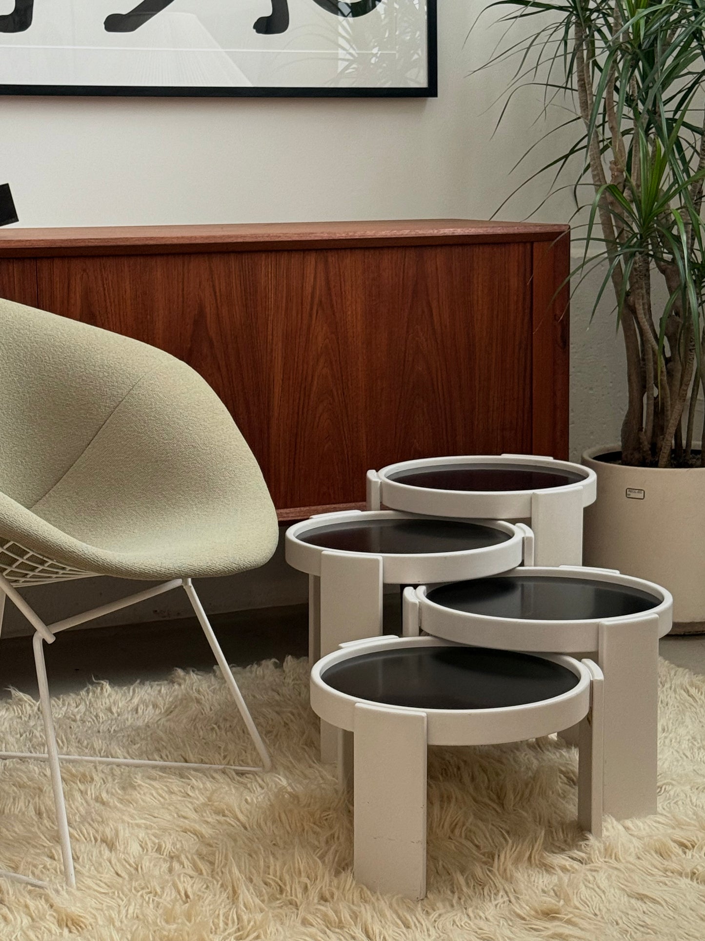 Set of four 780/783 nesting low tables by Gianfranco Frattini for Cassina