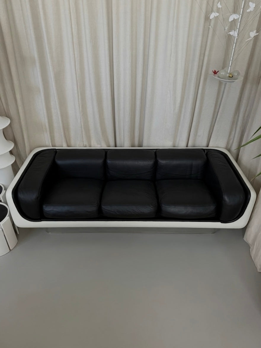 Fibreglass and leather sofa by William Andrus for Steelcase
