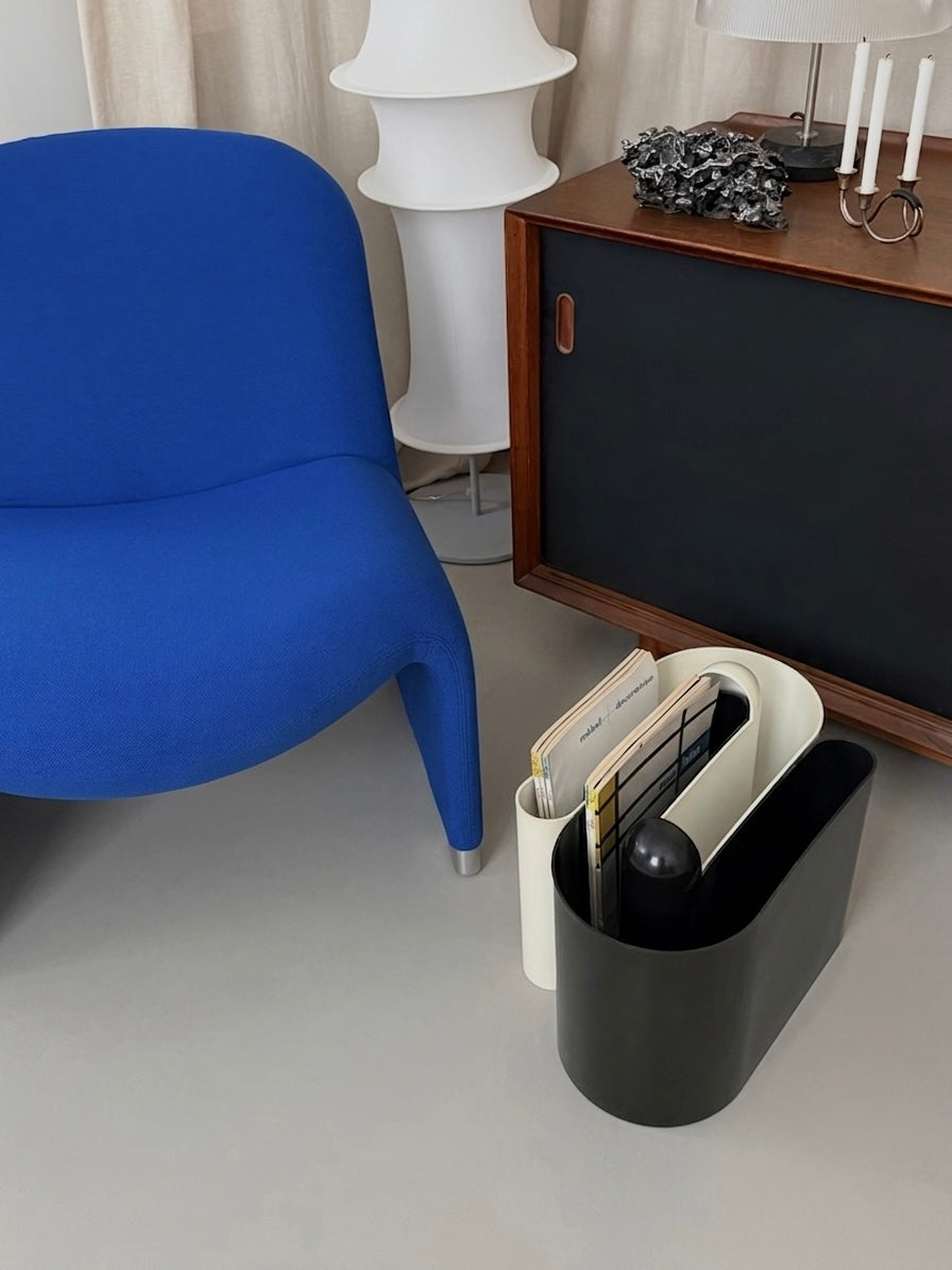 Magazine rack by Rodolfo Bonetto for Vastill
