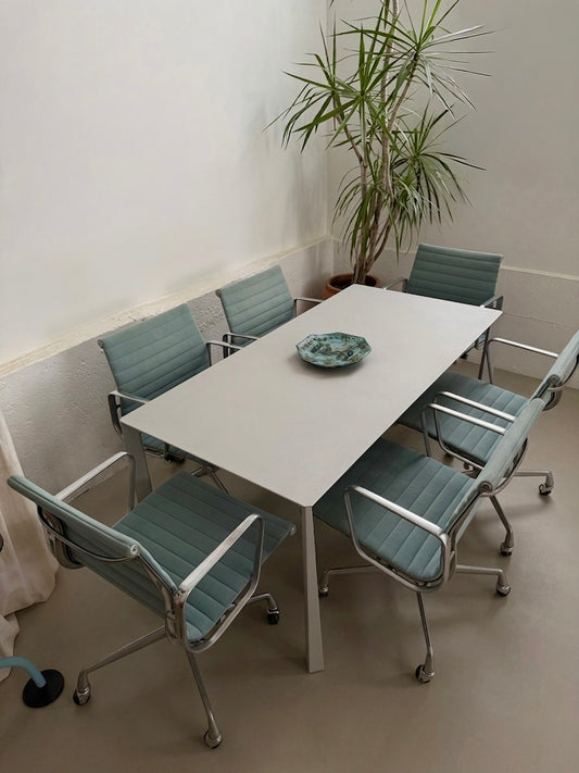 Management office chairs by Charles & Ray Eames for Herman Miller