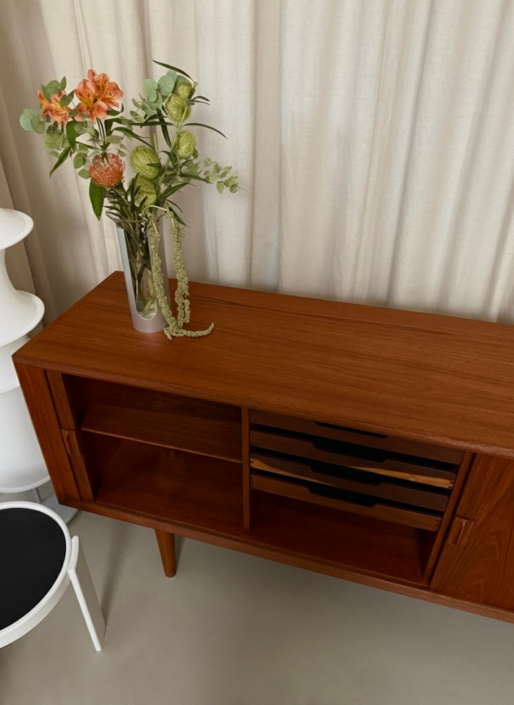 Teak credenza by Svend Aage Larsen for Faarup Møbelfabrik