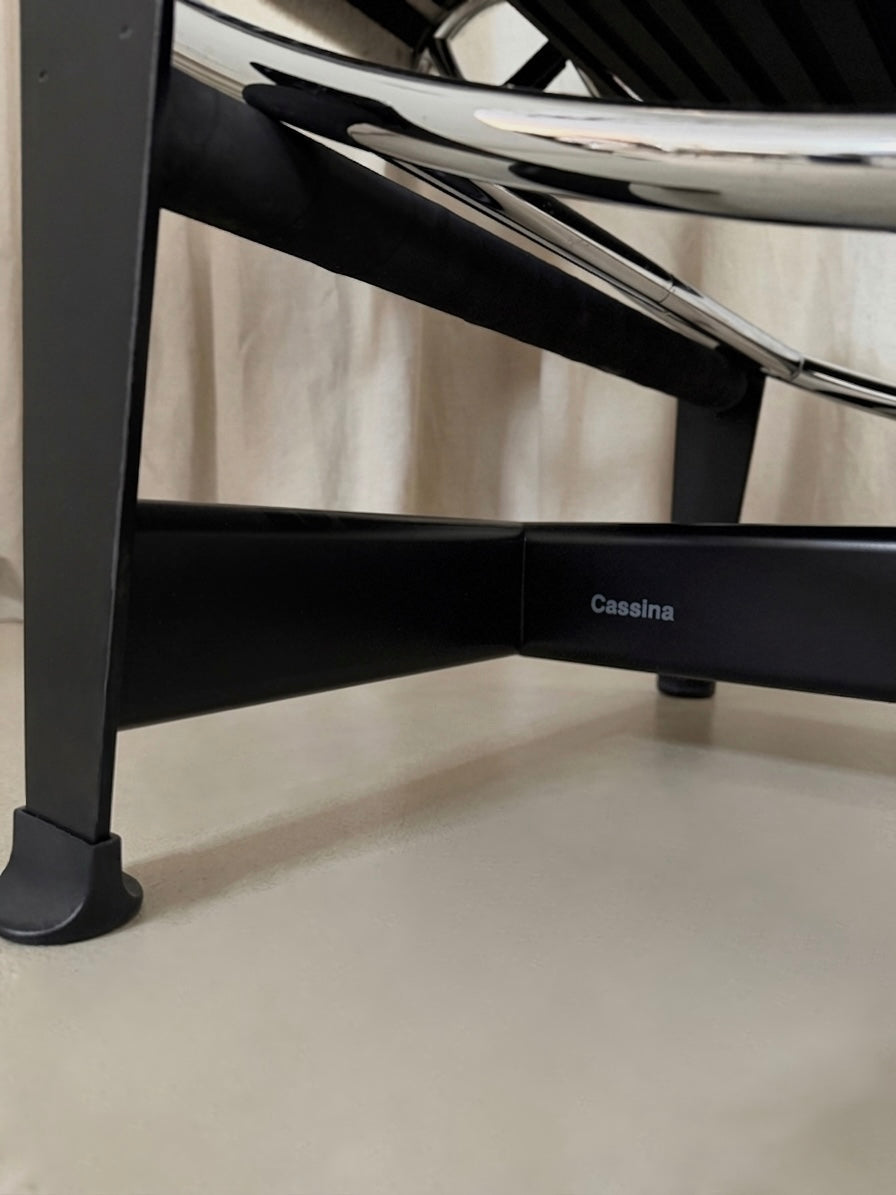 LC4 chaise lounge by Le Corbusier, Pierre Jeanneret and Charlotte Perriand for Cassina