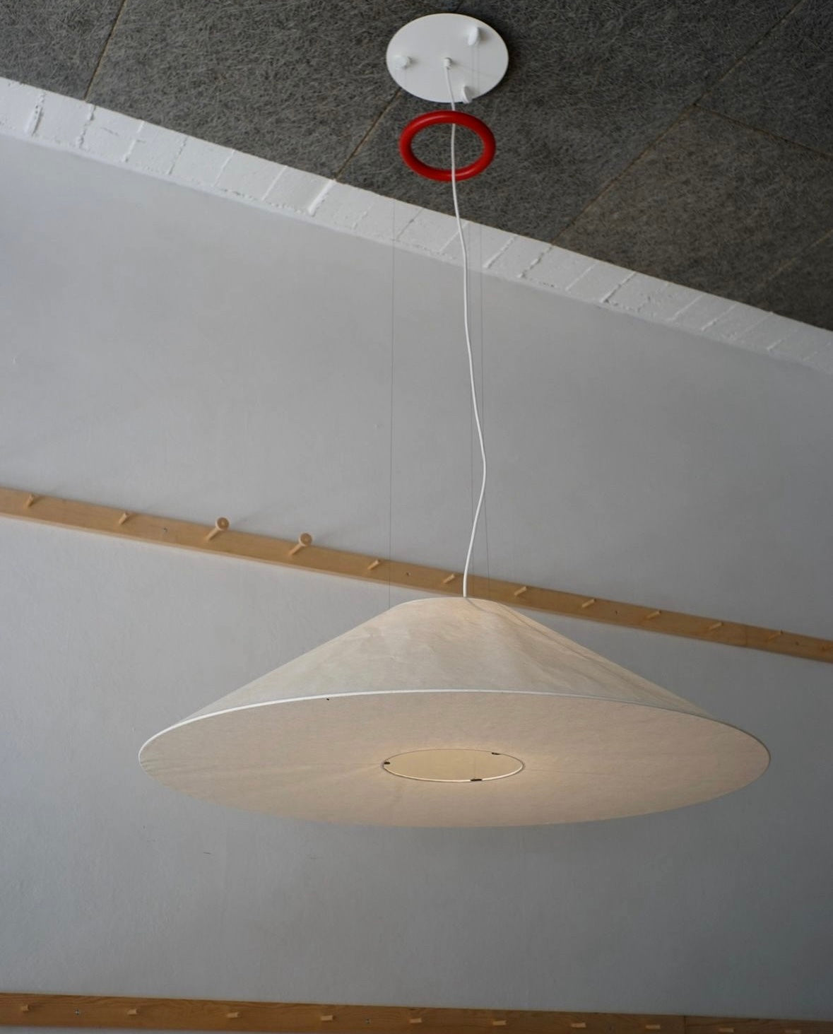 Maru Hanging Lamp