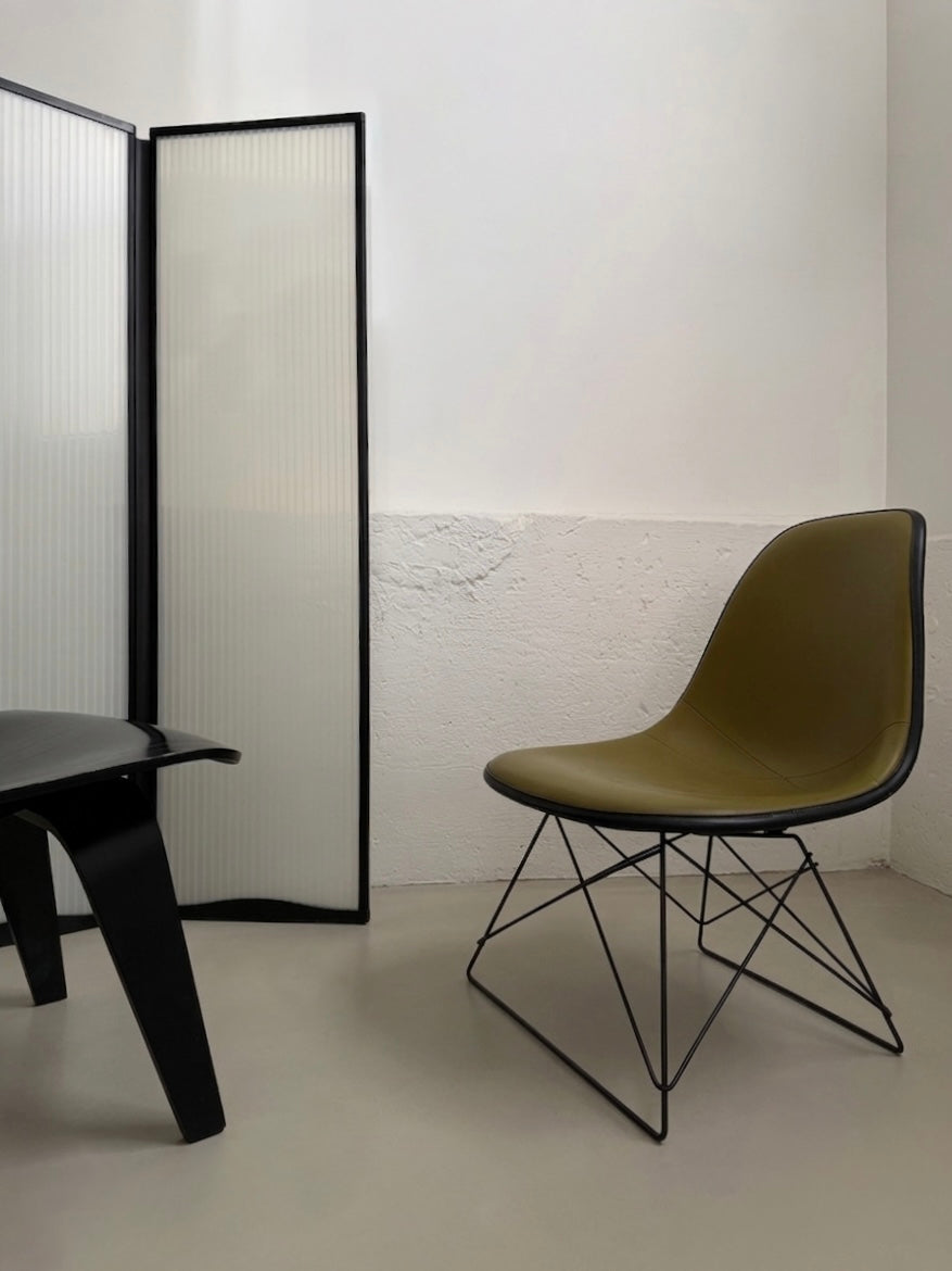Eames low side chair by Charles & Ray Eames for Herman Miller